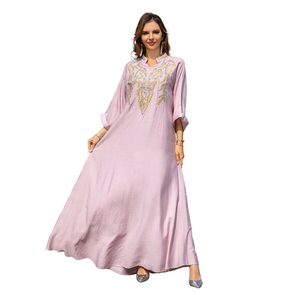 Robe brodée pour femmes